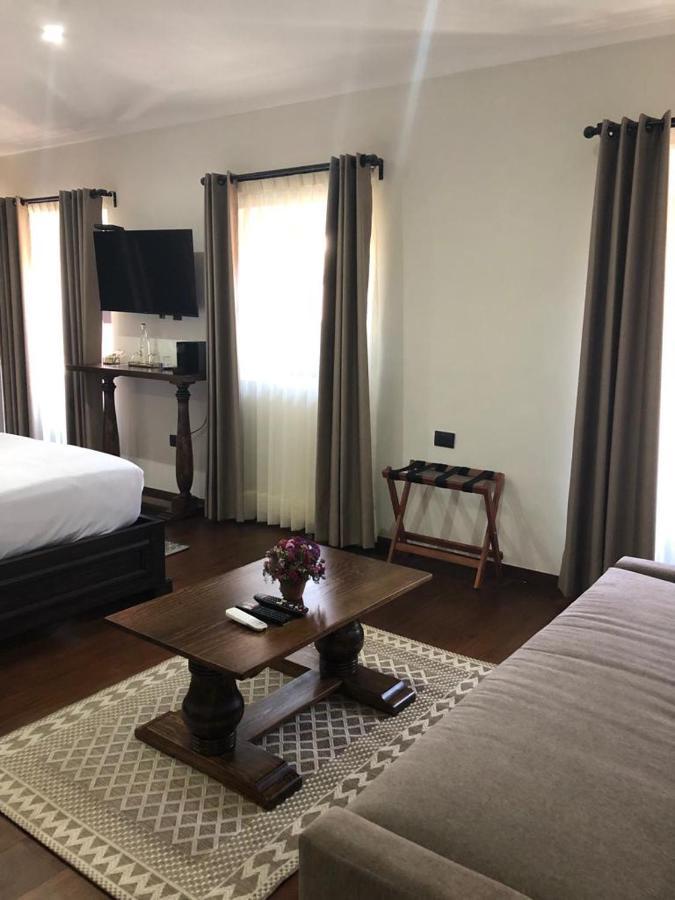 The Essentia Hotel San Miguel ซานมิเกล เด อาเญนเด ภายนอก รูปภาพ
