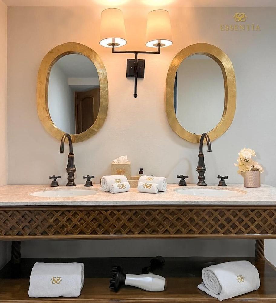 The Essentia Hotel San Miguel ซานมิเกล เด อาเญนเด ภายนอก รูปภาพ
